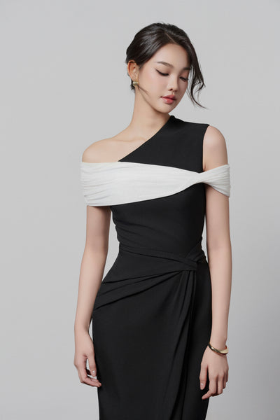 Olivia Off shoulder pleated midi dress